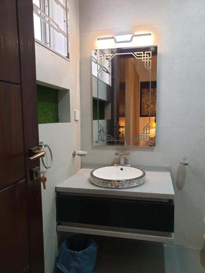B&B Mumtaz City Islamabad Exteriör bild